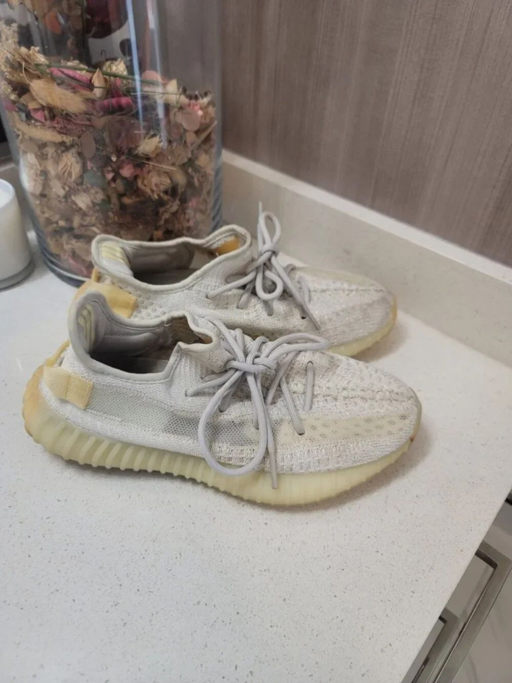 Adidas Yeezy 350 Light V2 Boost Low Size 7.5 Mens Sneakers White
